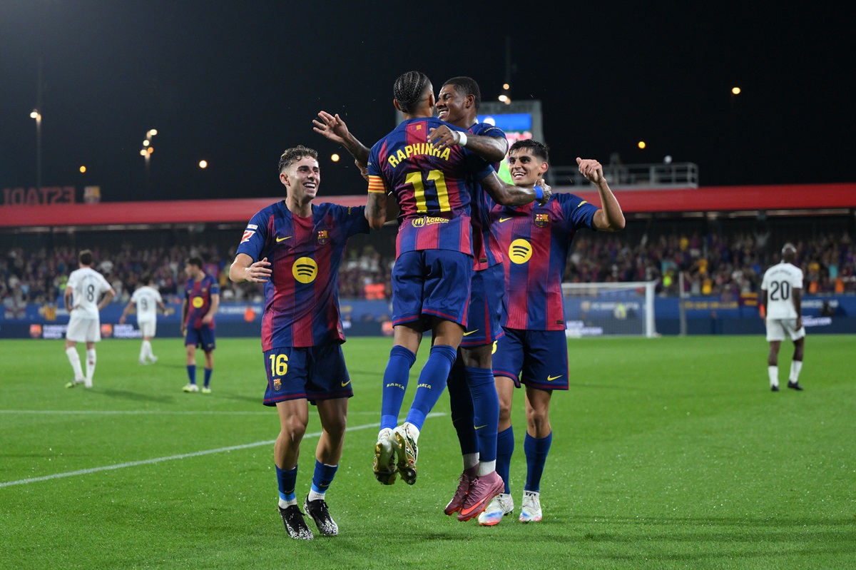 Barcelona aplastó a Valencia por 6 a 0 en el Estadi Johan Cruyff