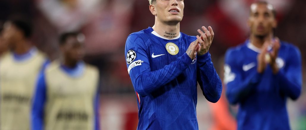 Garnacho y Estevao se perfilan como titulares este martes con Chelsea