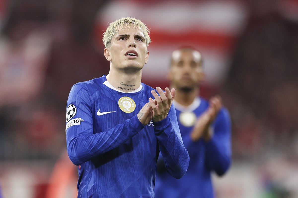 Alejandro Garnacho vuelve a Old Trafford y es suplente en Chelsea
