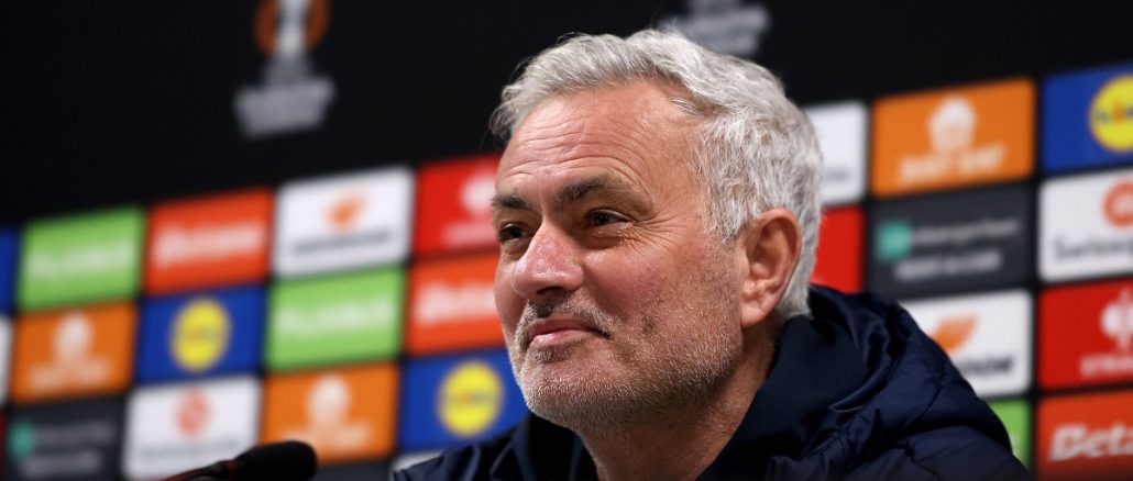 José Mourinho fue presentado en el Benfica: "Tengo más hambre que hace 25 años"