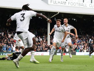 Fulham venció a Leeds con insólito autogol