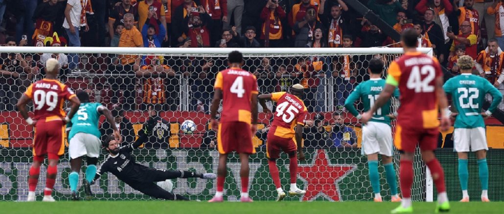 Victor Osimhen marcó su primer gol en Champions para Galatasaray