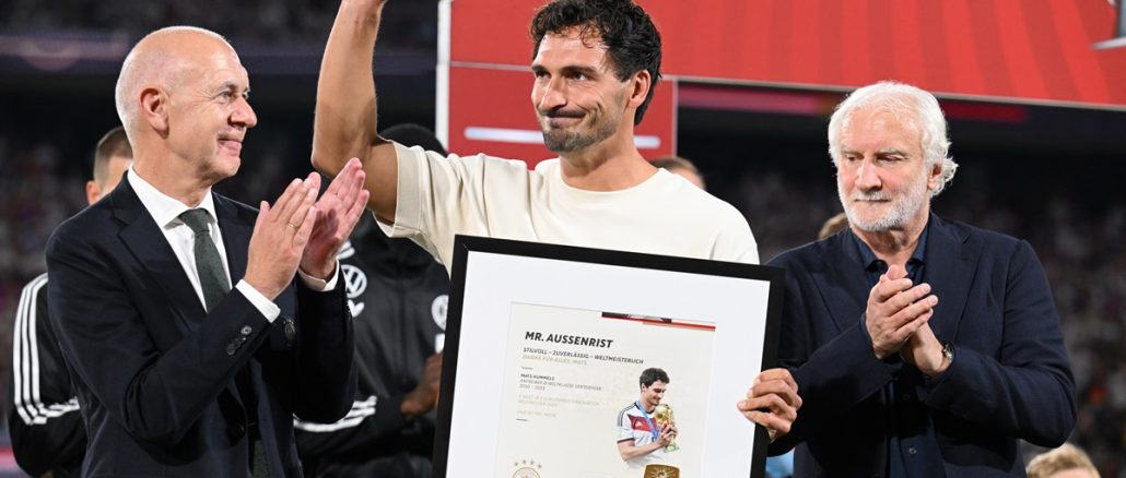 ¡Meisterlich Ausgezeichnet Tatkräftig Stark! Mats Hummels fue reconocido por Alemania