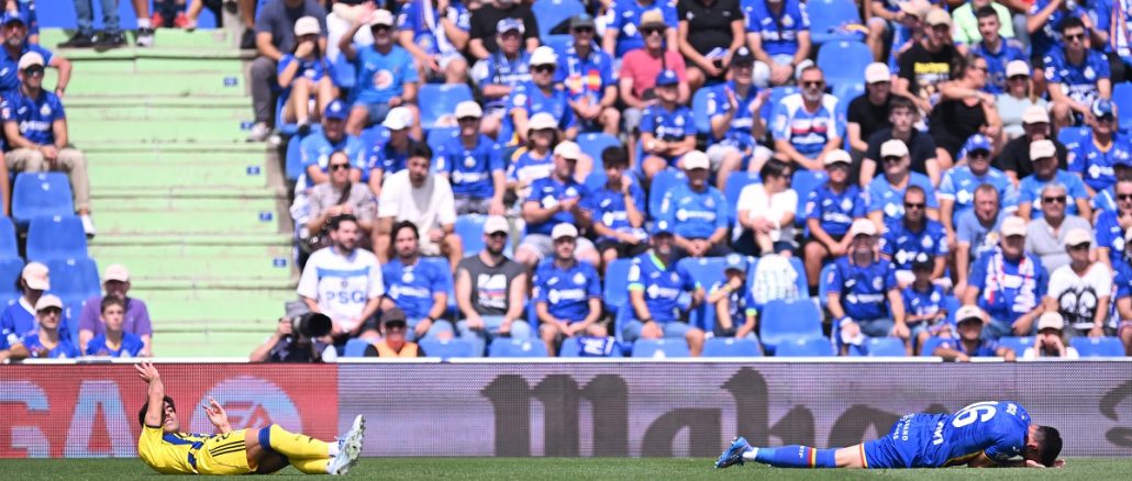 Escalofriante choque de cabezas en Getafe - Real Oviedo: Nacho Vidal, al hospital