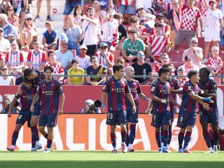 Levante le dio otro golpe a un Girona que terminó con nueve jugadores