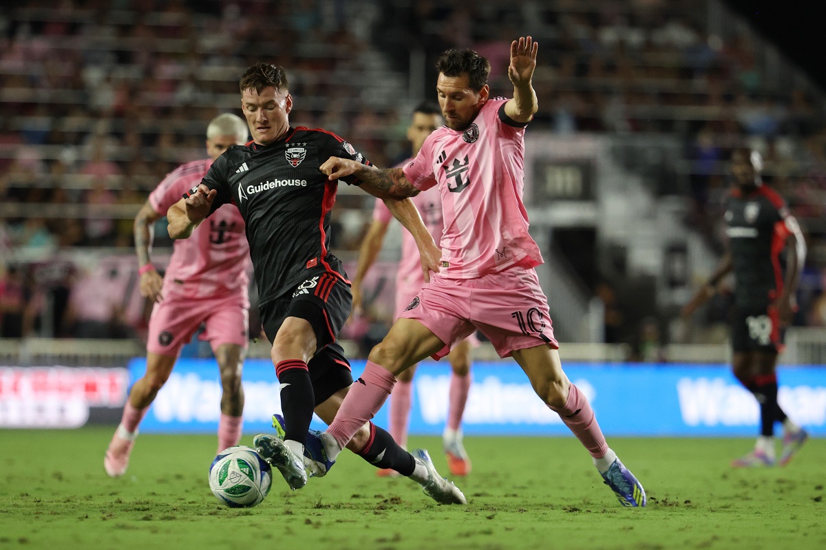 Lionel Messi frotó la lámpara: brillante asistencia a Tadeo Allende en Inter Miami ante DC United