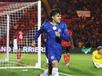 Chelsea remontó ante Lincoln City y salvó la ropa en EFL Cup