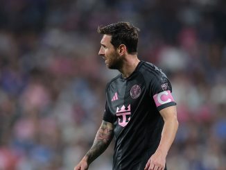 Lionel Messi marcó con definición deluxe