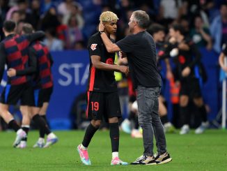 Hansi Flick, sobre Lamine Yamal: "Es gran jugador pero hay otros excepcionales en Barcelona"