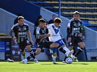 Doblete de Gordon: Vélez se impuso a Central Córdoba y es campeón de la Supercopa Argentina