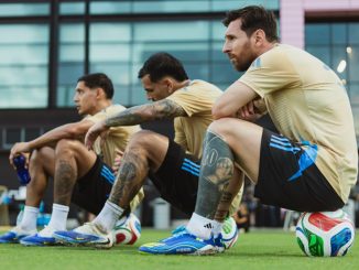 La Selección Argentina hizo un minuto de silencio por Miguel Ángel Russo