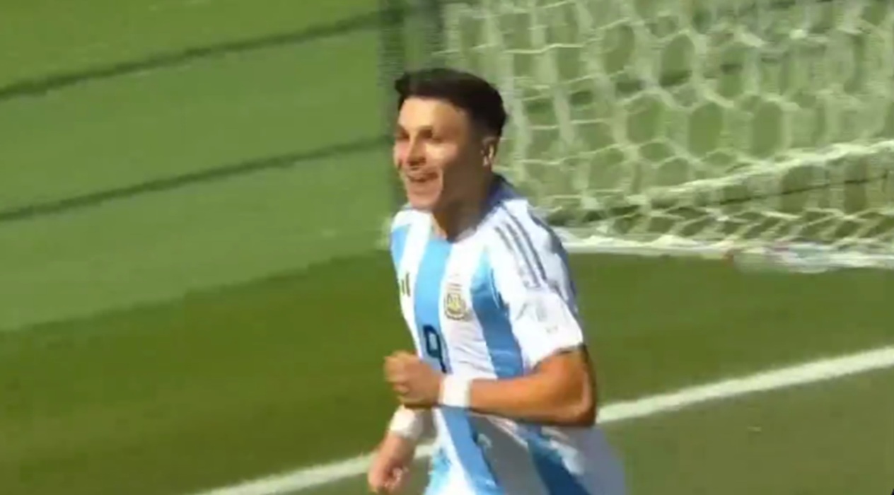 Alejo Sarco adelantó a Argentina ante Nigeria