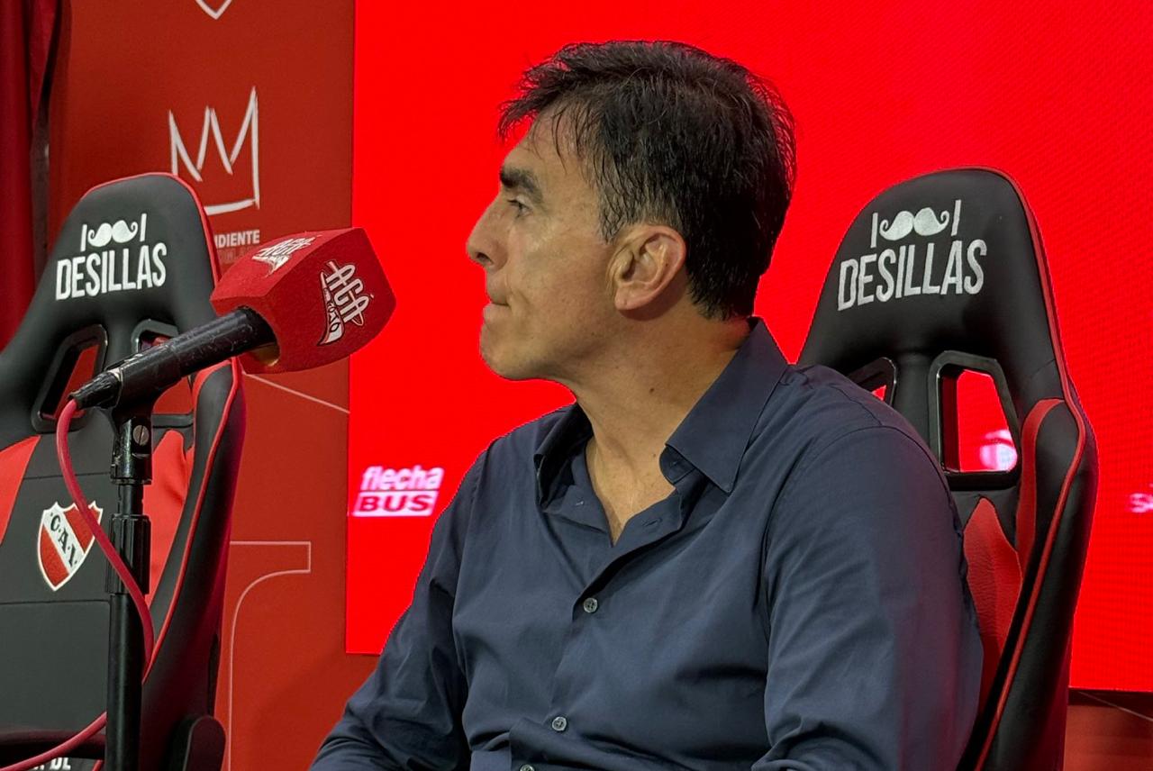 Gustavo Quinteros y el desahogo por la victoria de Independiente: «El equipo dio un paso importantísimo»