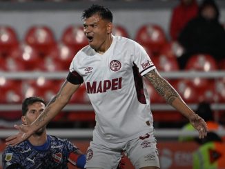 Lanús profundizó la crisis de Independiente y le ganó 2 a 0
