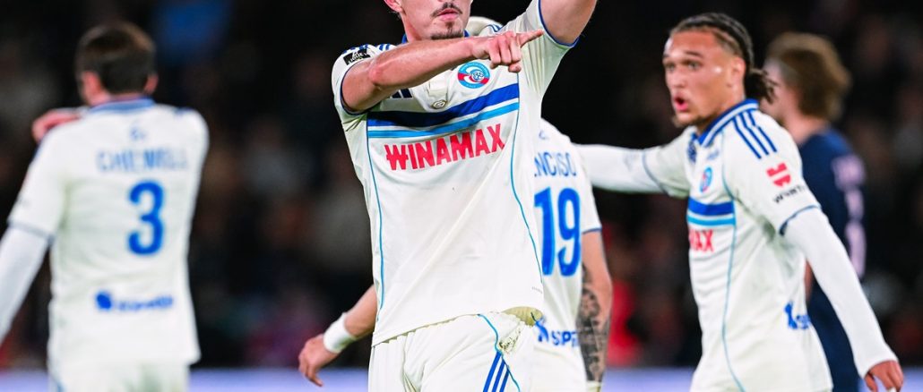 El entrenador de Racing de Estrasburgo elogió al argentino. Liam Rosenior: "Panichelli es como el Alan Shearer argentino"