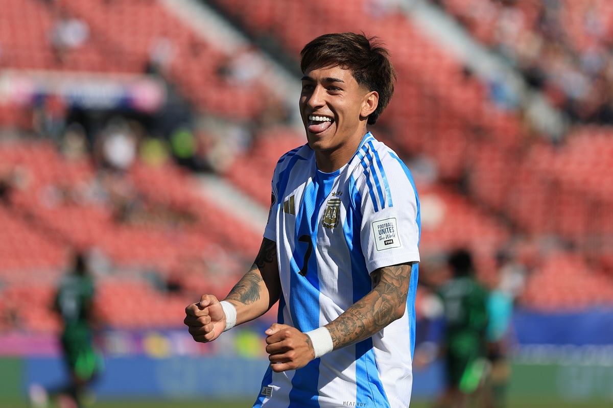 Maher Carrizo se estrenó con doblete en las redes del Mundial Sub-20