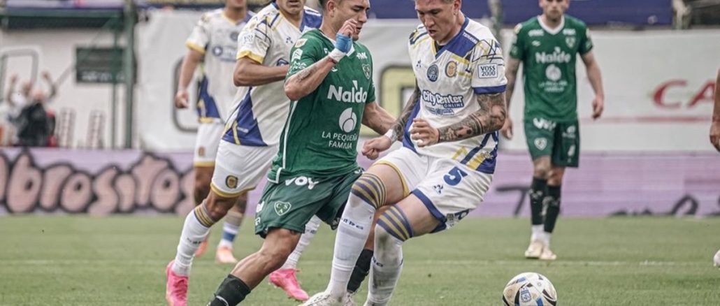 Sobre el final, el Canalla le ganó al Verde con un penal polémico. Sarmiento 0 - Rosario Central 1: Di María, gol, punta y Copa Libertadores