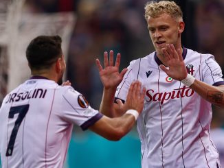 Los Rossoblu se impusieron por 2 a 1 en Rumania. Bologna cortó la mala racha y sumó su primer triunfo en Europa League