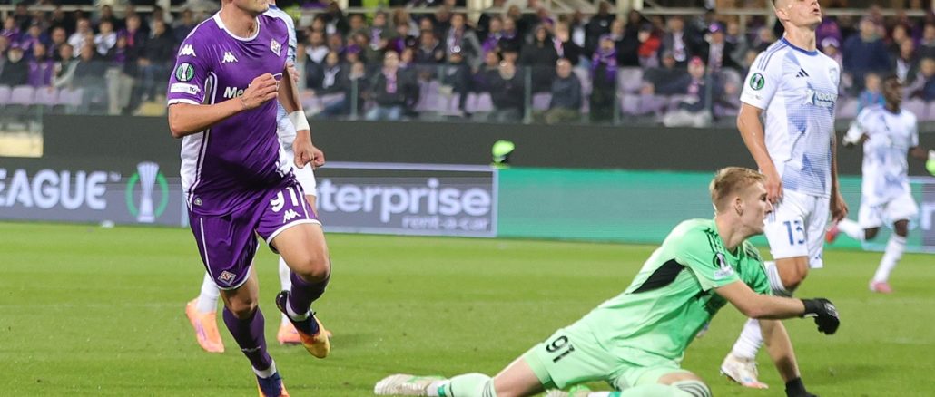 Fiorentina ganó en su debut por Conference League