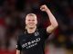 Erling Haaland marcó un doblete y entró al top 10 en Champions League