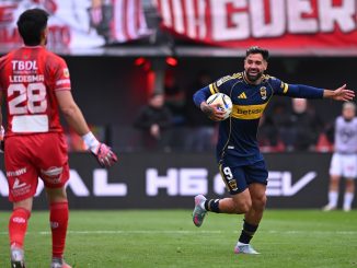 Boca marcó dos goles en tres minutos