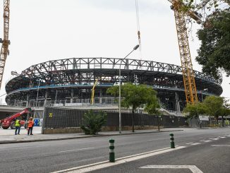 El Camp Nou tendrá que esperar: Barcelona anunció que jugará en Montjuic ante Olympiacos