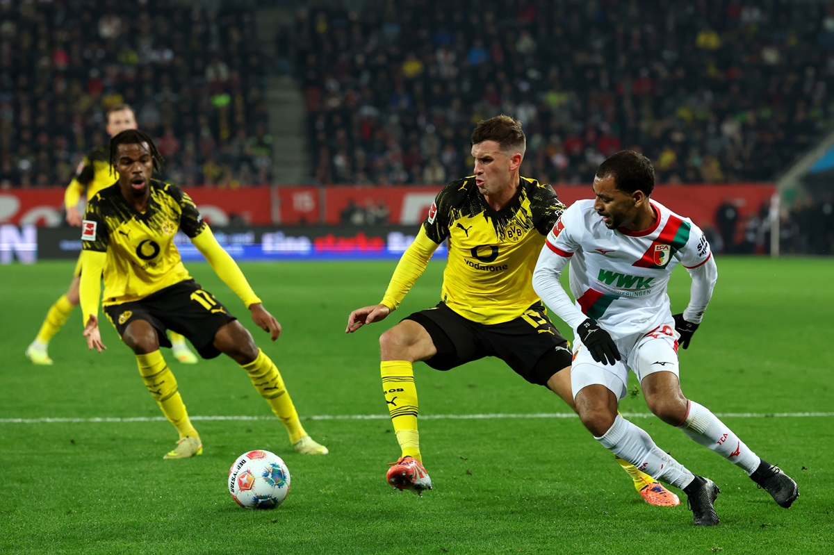 Borussia Dortmund venció a Augsburgo y llega dulce a jugar contra el City