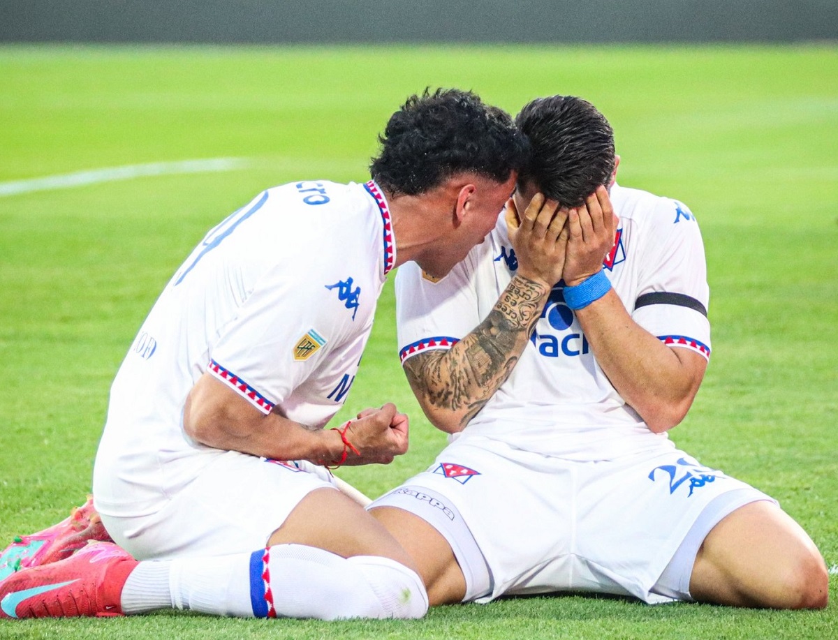 Nacho Russo emocionó a todos con un gol para Tigre y un festejo dedicado a Miguel Ángel Russo