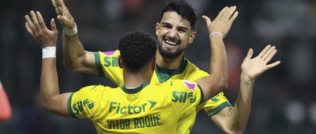 Flaco López jugó dos partidos en dos días y marcó para Palmeiras