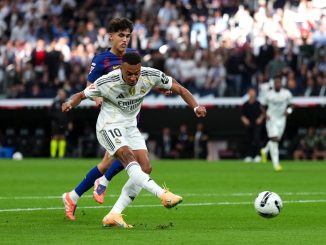 Mbappé abrió El Clásico con gran gol ante Barcelona
