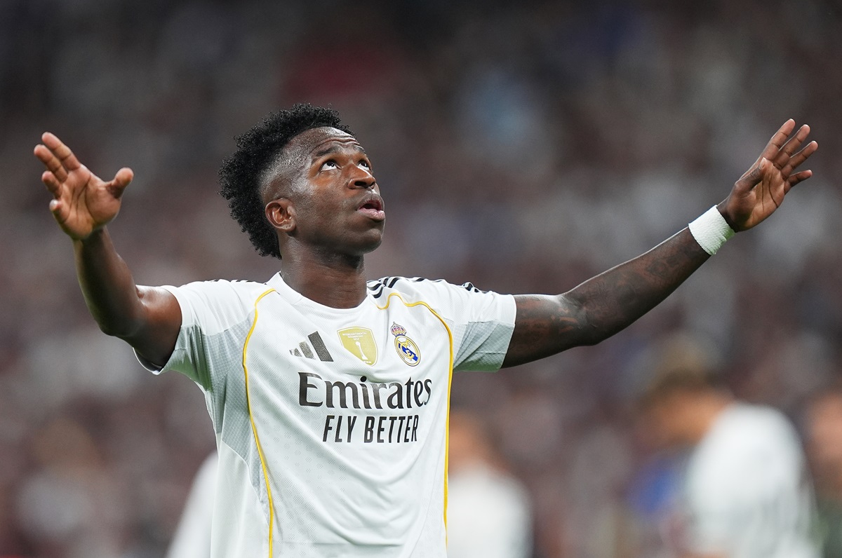 Vinicius llegó a los 110 goles con Real Madrid y va por Higuaín