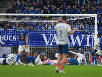 Espanyol derrotó al Oviedo por 2 a 0 y subió al quinto puesto