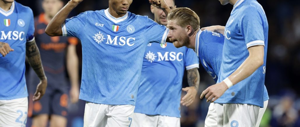 Fue un partidazo en el Maradona que celebró el local por 3 a 1. Napoli le ganó una final a Inter y recuperó la cima en Serie A