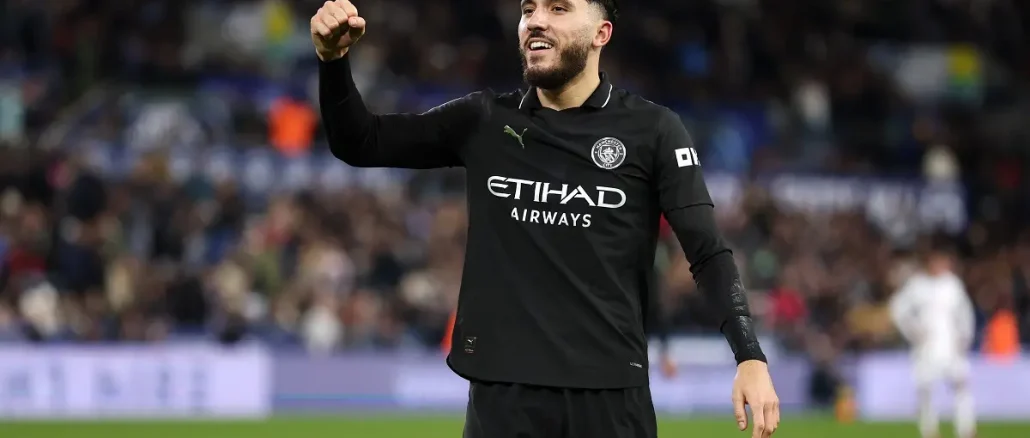 Rayan Cherki Rayan Cherki: "Pep Guardiola es un genio y un poco loco"