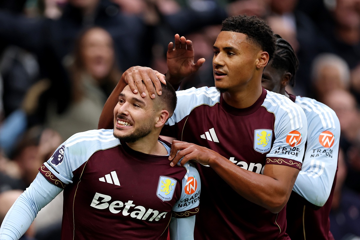 Emiliano Buendía volvió a marcar para Aston Villa y se acerca a su mejor temporada goleadora