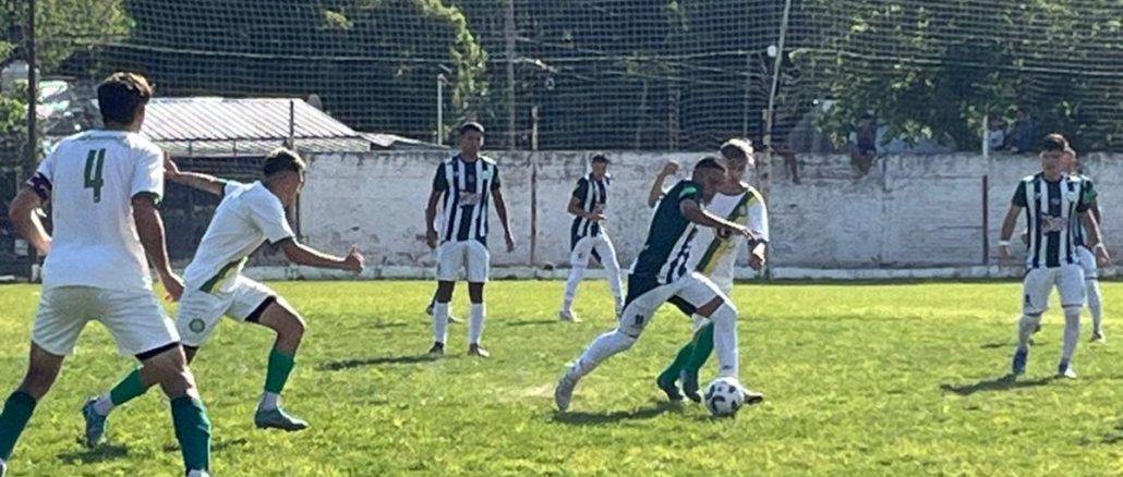 El Tricolor no tuvo piedad con el Blanquiverde en el Regional Amateur. Uribelarrea goleó 3 a 0 a Bajo San Isidro en Campo de Mayo