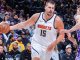 Fue 122 a 108 como visitante en California y con un gran Nikola Jokic. Denver venció a Sacramento y logró su quinta victoria al hilo