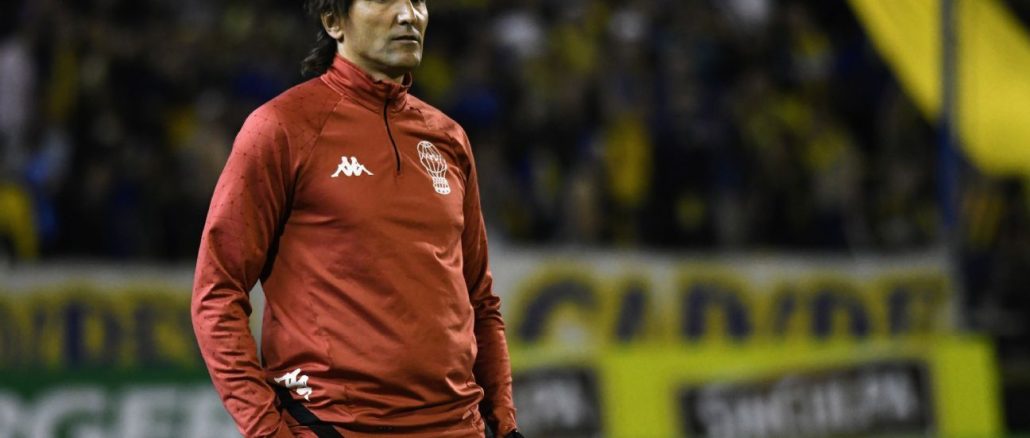 Huracán arregló los detalles finales con Martínez