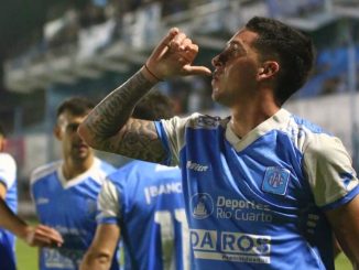 Con goles de Javier Ferreira y Lucas González ganaron 2 a 0. Estudiantes de Río Cuarto eliminó a Gimnasia y Tiro y es semifinalista
