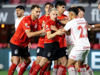 Argentinos le ganó a Estudiantes en Uno y está en los play-offs