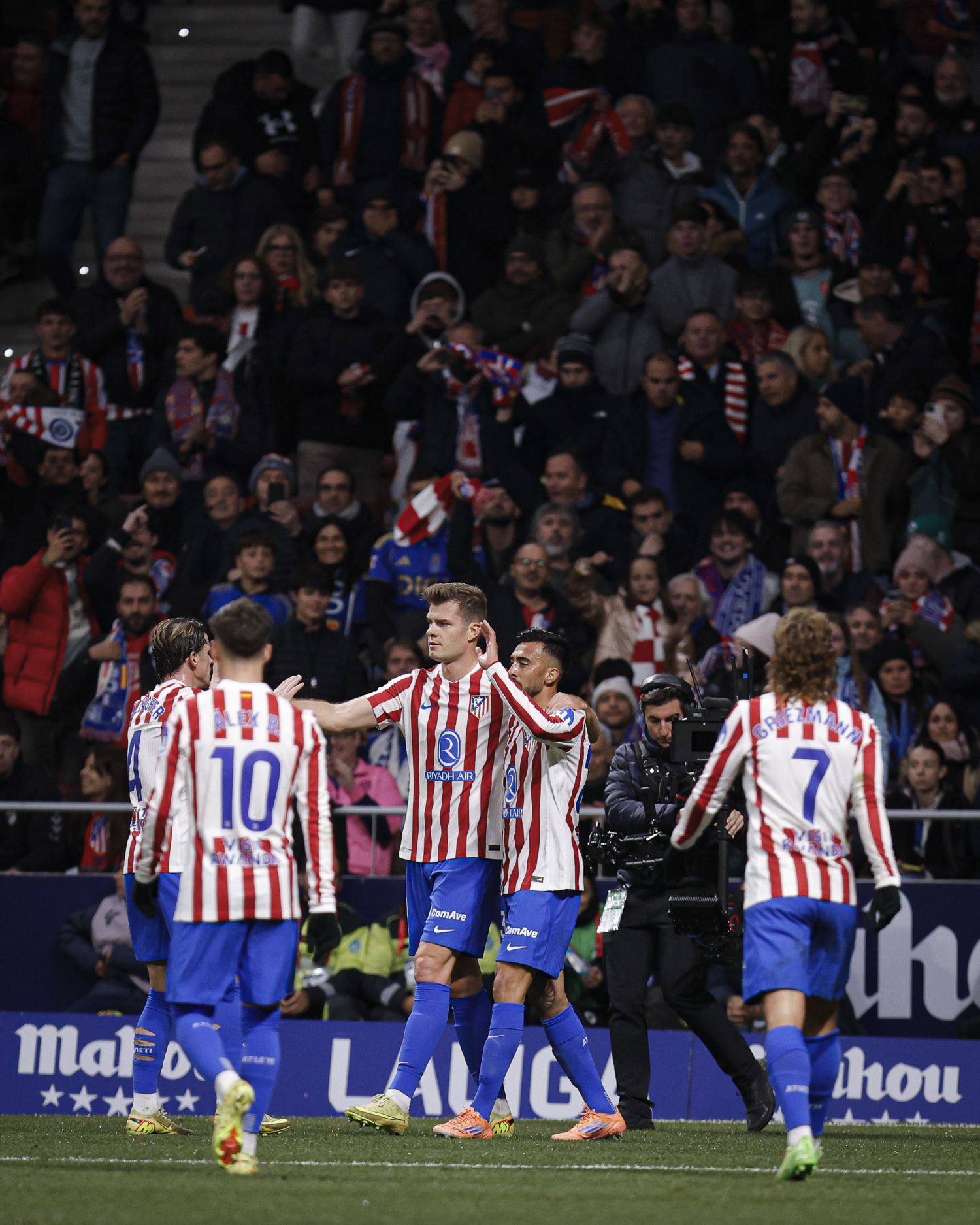 Atlético Madrid ganó con doblete de Sorloth
