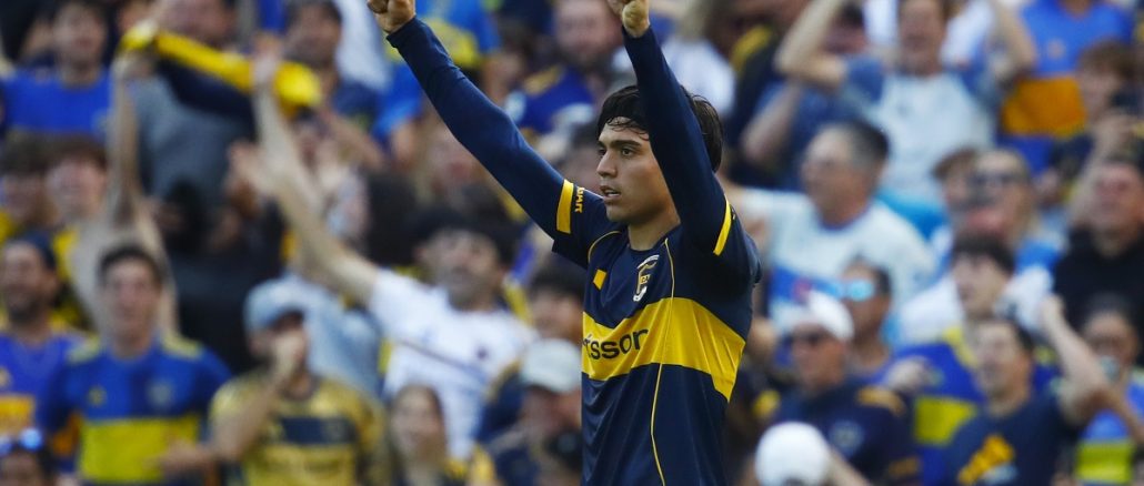 Boca Juniors v River Plate - Torneo Apertura Betano 2025 Changuito Zeballos metió su gol en un Superclásico y lo festejó abrazado a los hinchas