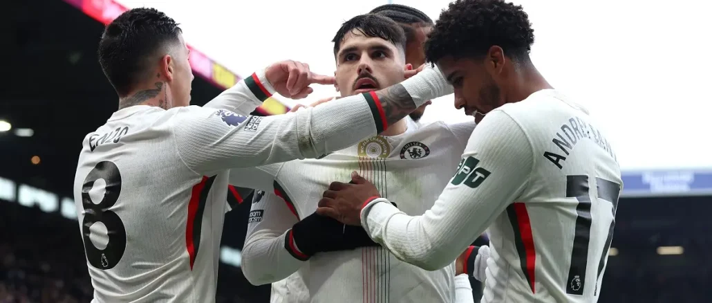 Chelsea hizo su tarea ante Burnley y quedó como escolta del Arsenal en la Premier League