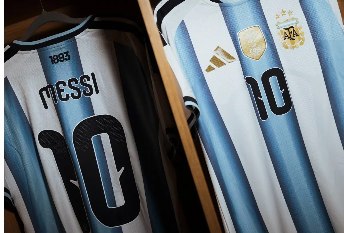 La Selección Argentina estrenó la nueva camiseta en el amistoso ante Angola