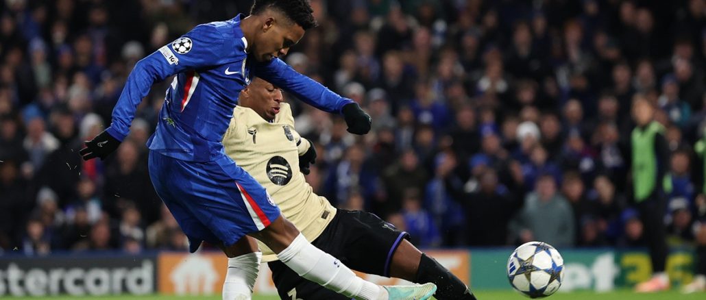 Golazo de Estevao a Barcelona Gol espectacular de Estevão ante Barcelona