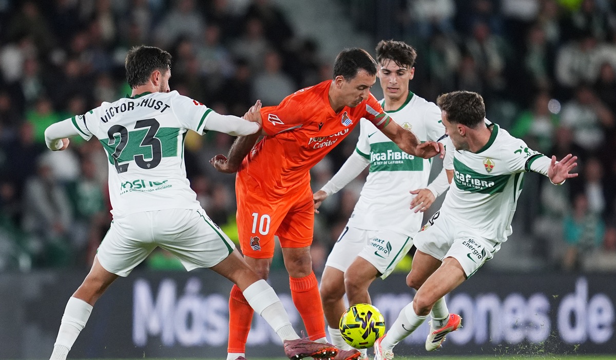 Oyarzabal rescató el empate para Real Sociedad en el comienzo de la Jornada 14 de La Liga