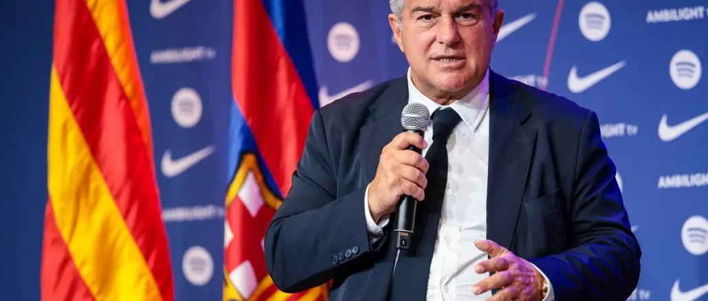 fc-barcelona-unveil-new-head-coach-hansi-flick (1) Joan Laporta: "Real Madrid tiene barcelonitis"