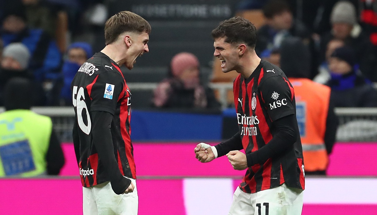 Milan venció a Inter, estiró su racha en el Derby della Madonnina, y da pelea en Serie A