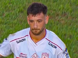 Ivo Costantino fue atacado por policía con gas lacrimógeno en Madryn y mostró cómo quedó su rostro