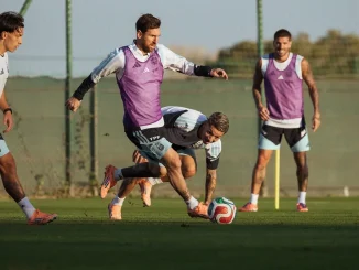Locura total y estadio repleto en Elche para ver el entrenamiento de Argentina y a Lionel Messi